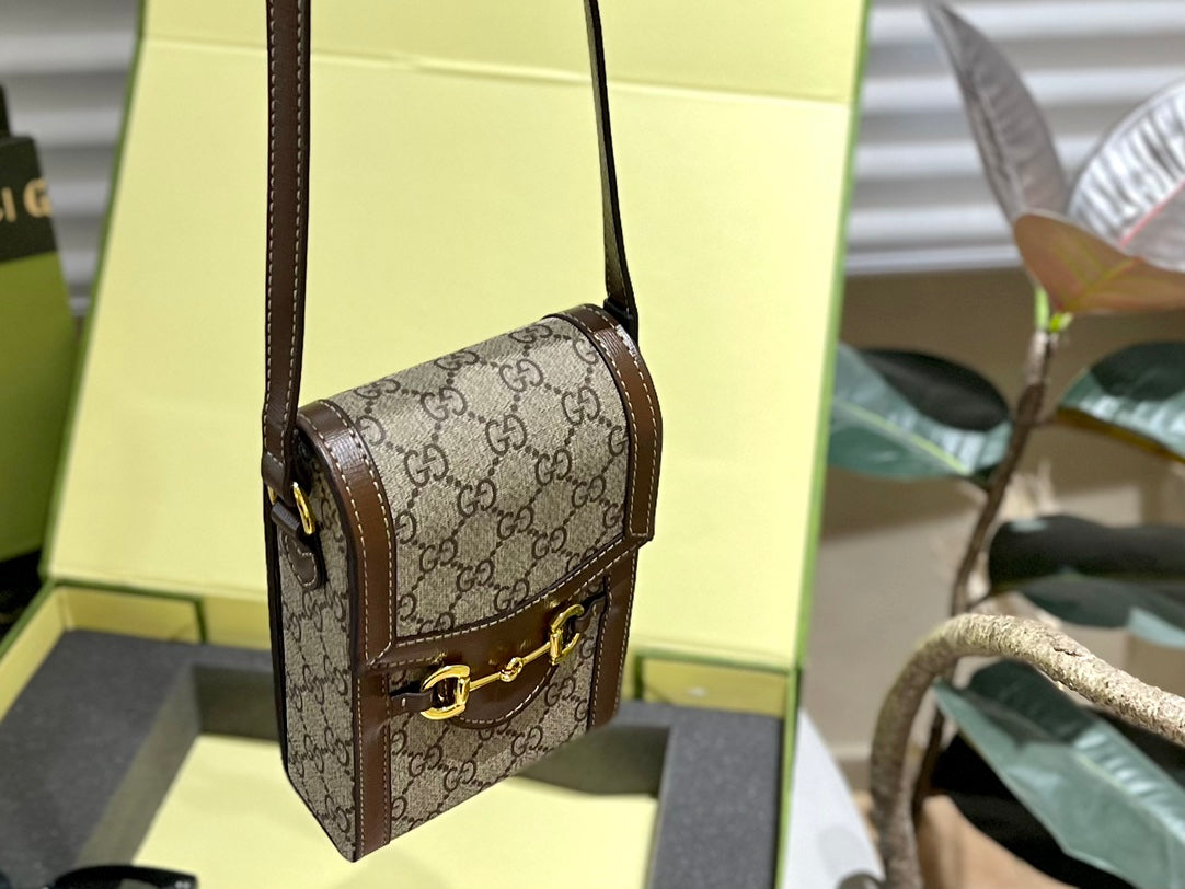 GUCCI BAG 321
