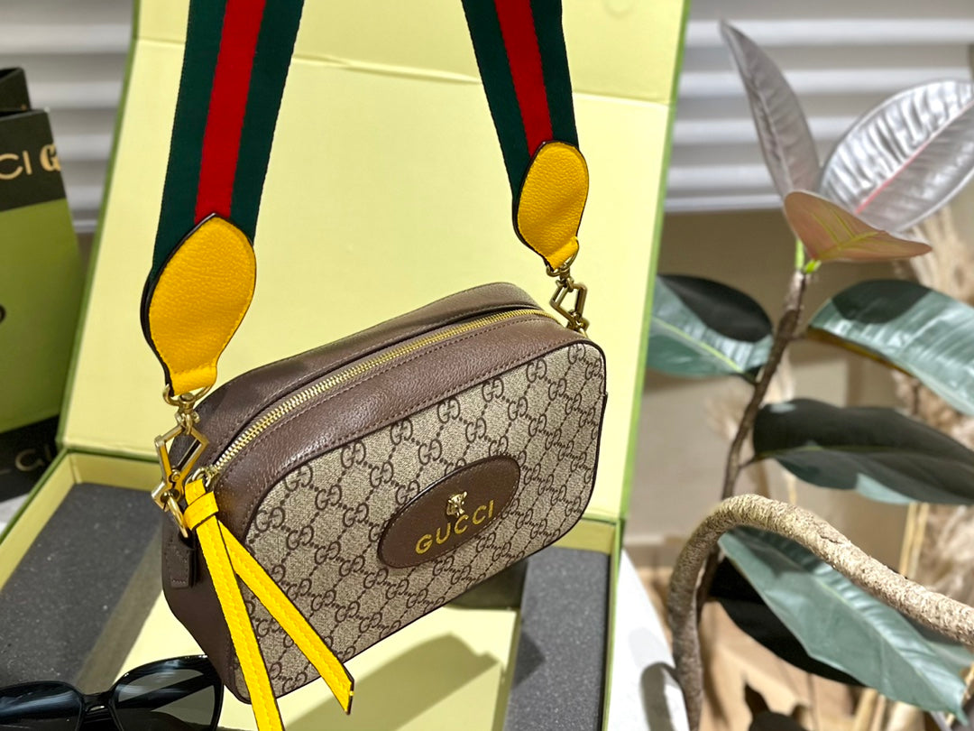 GUCCI BAG 323