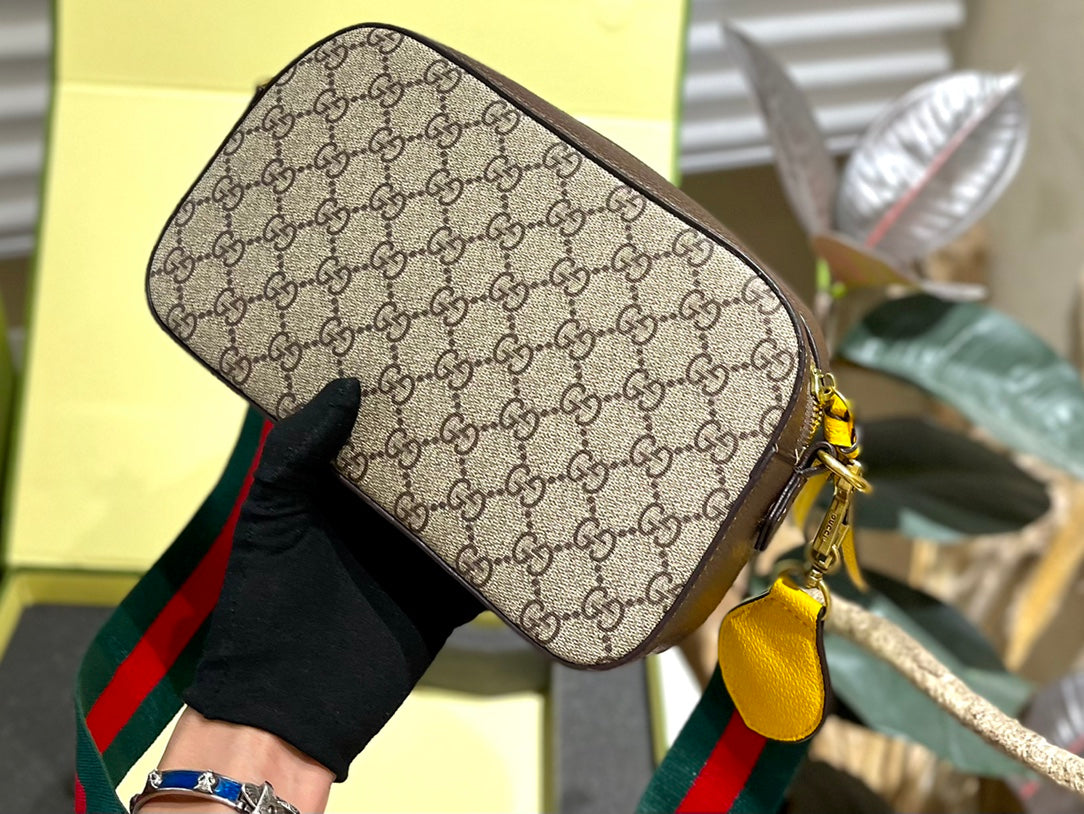 GUCCI BAG 323