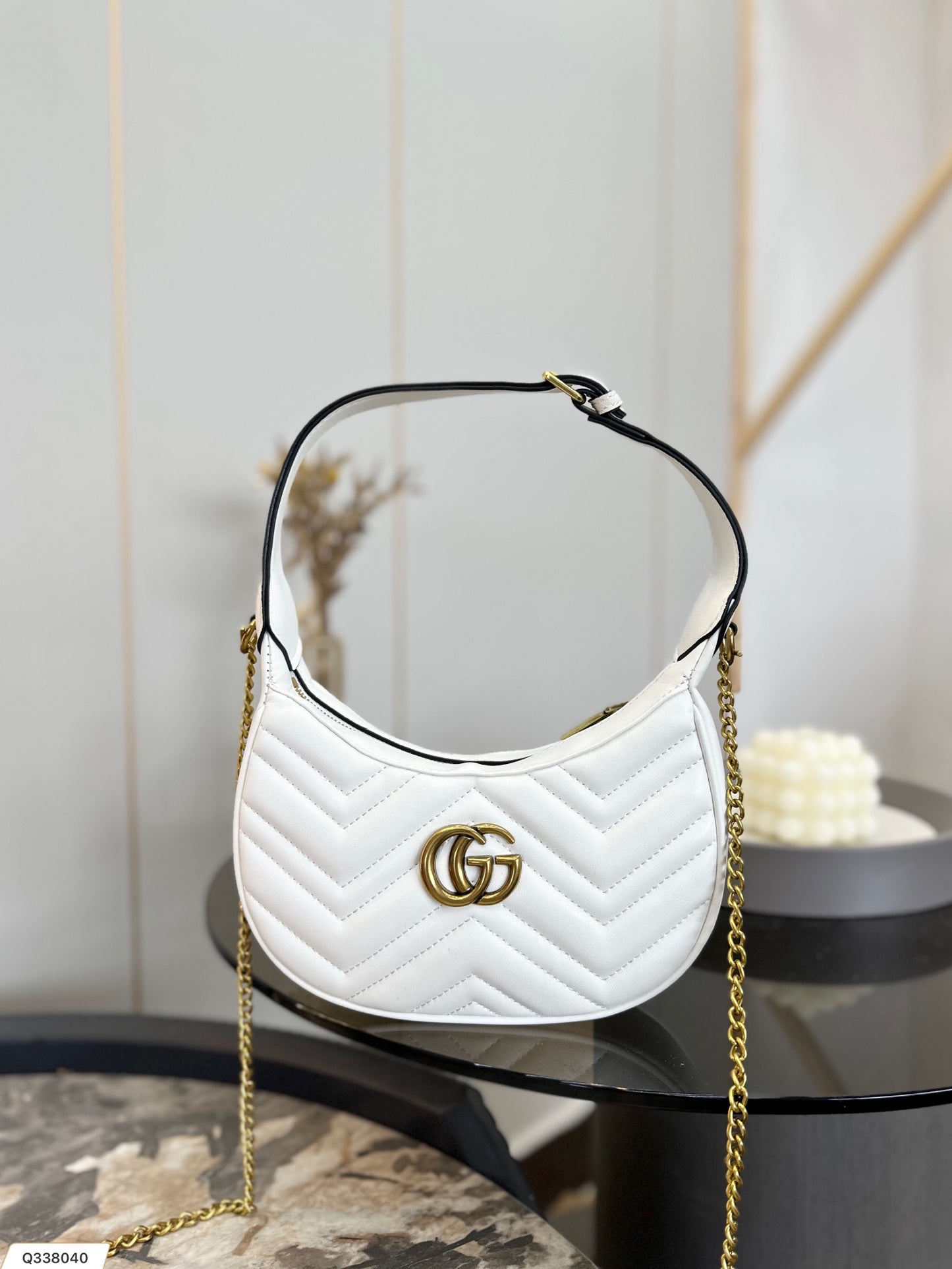 GUCCI BAG 326
