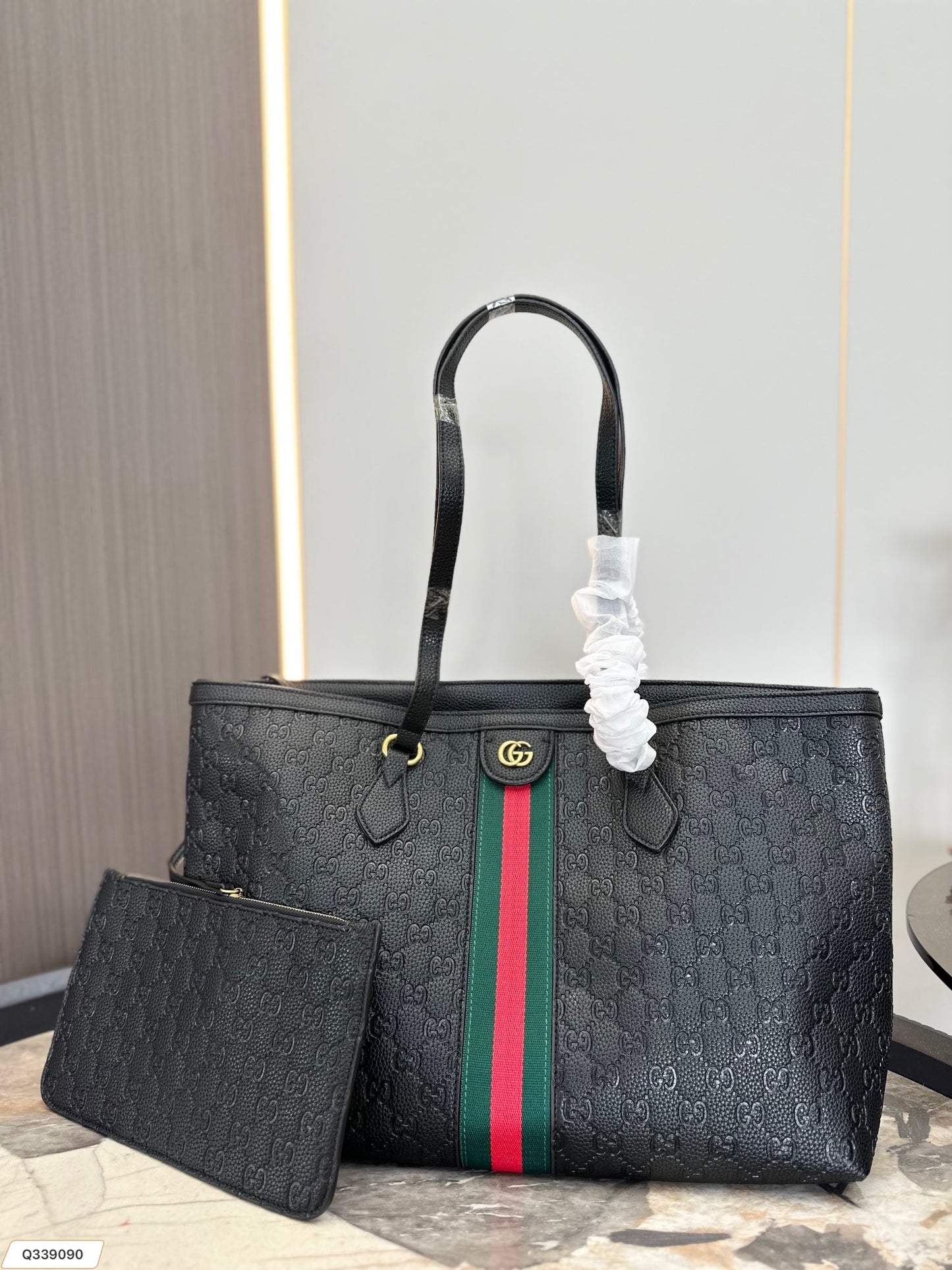 GUCCI BAG 327