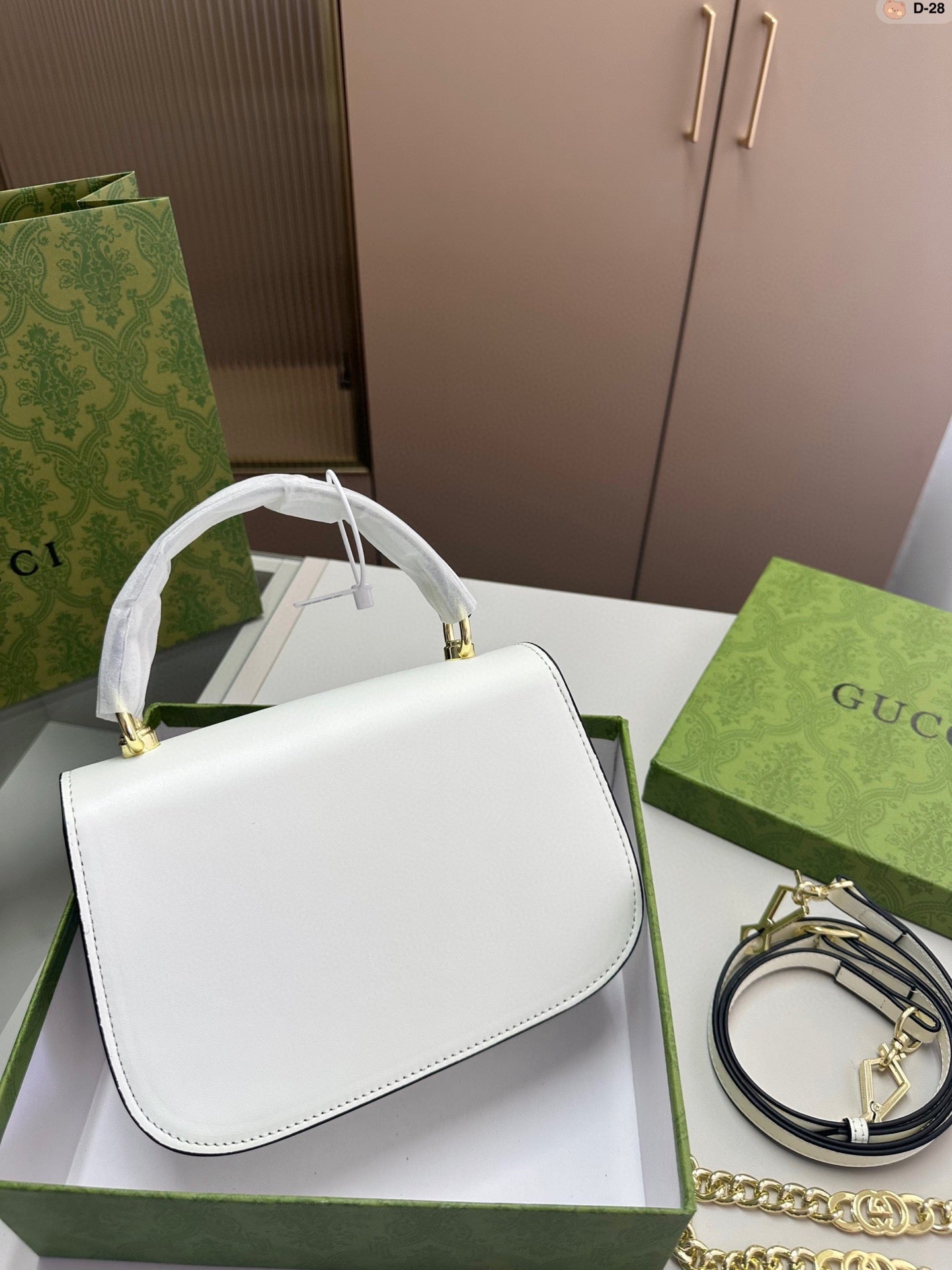 GUCCI BAG 334