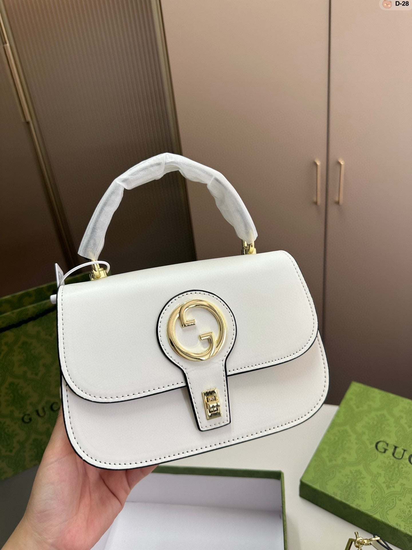 GUCCI BAG 334