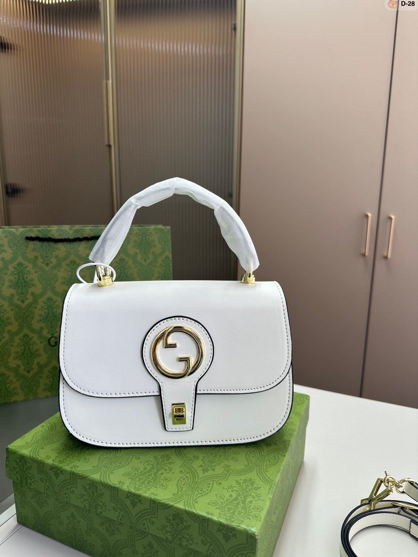 GUCCI BAG 334