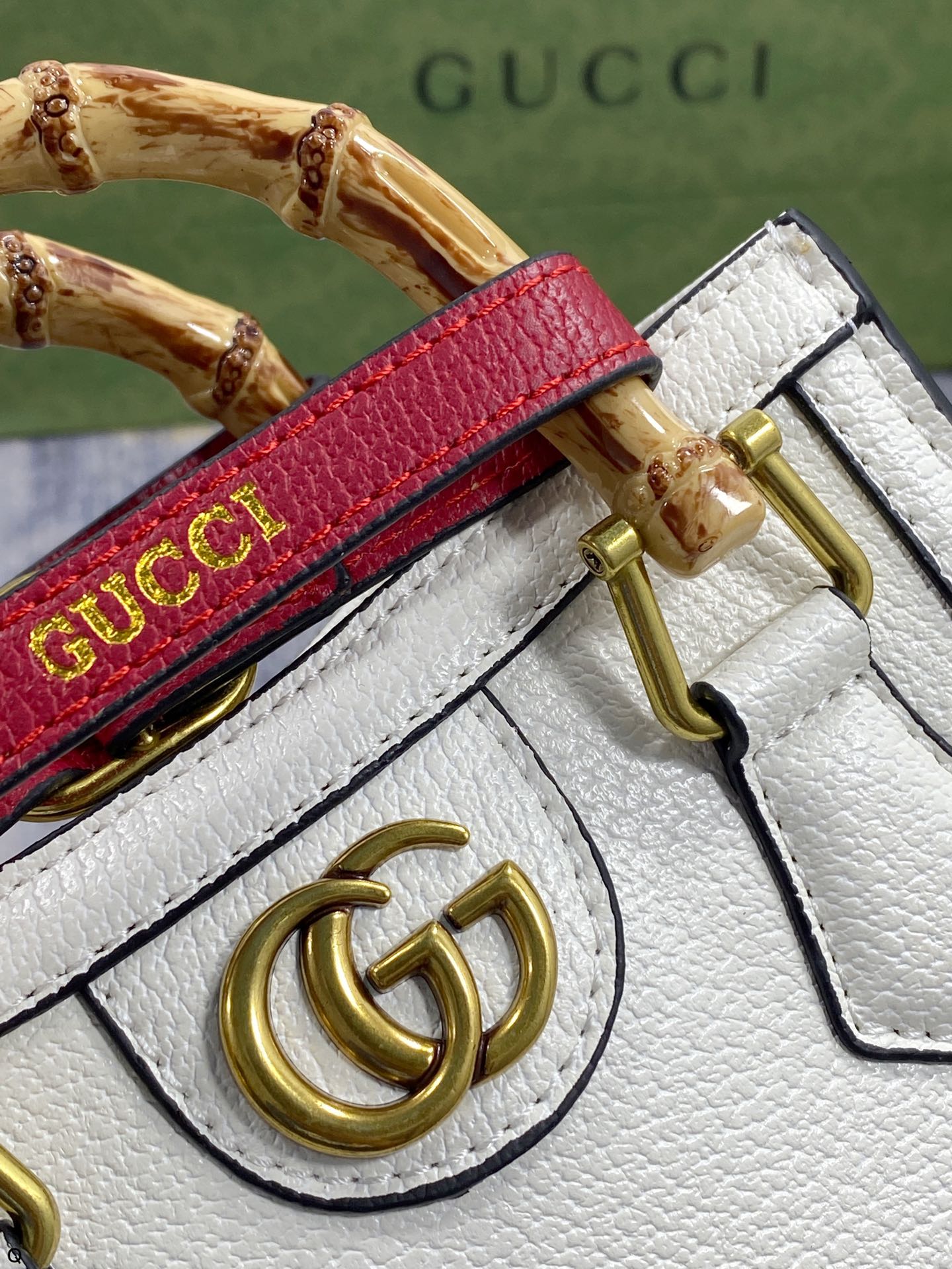 GUCCI BAG 340