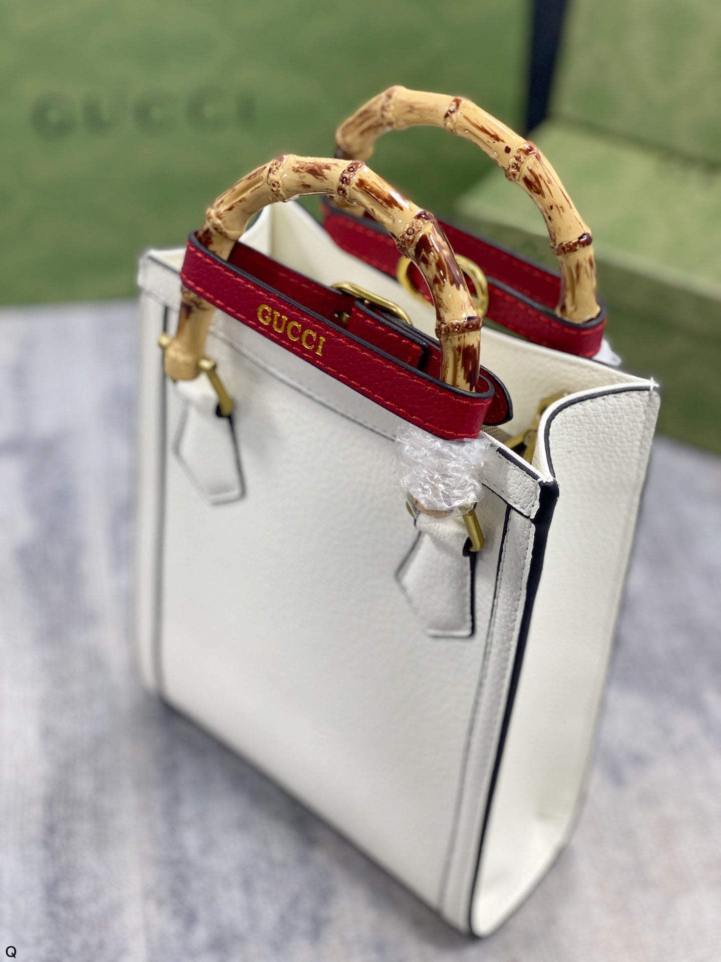 GUCCI BAG 340