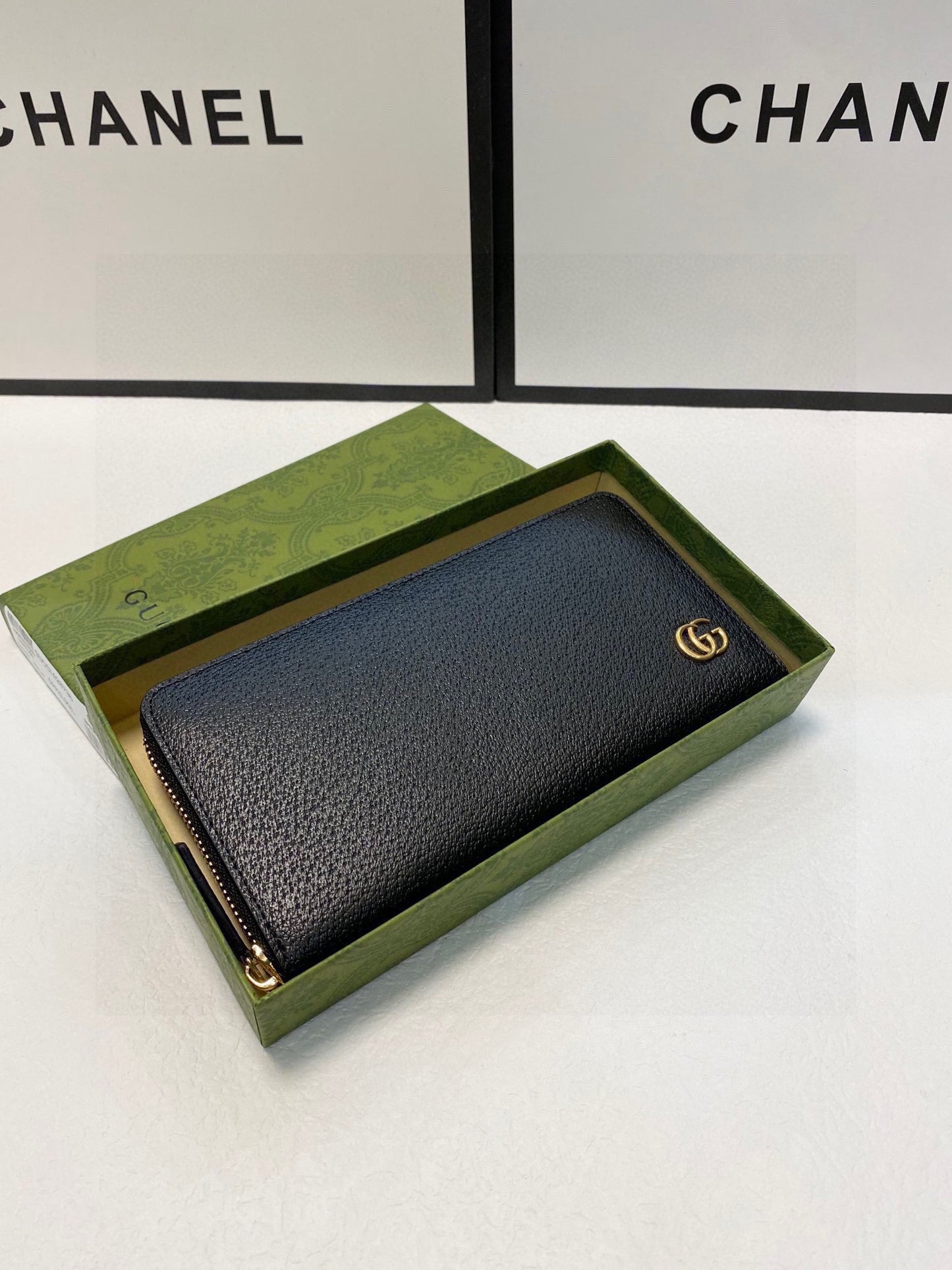 GUCCI BAG 348