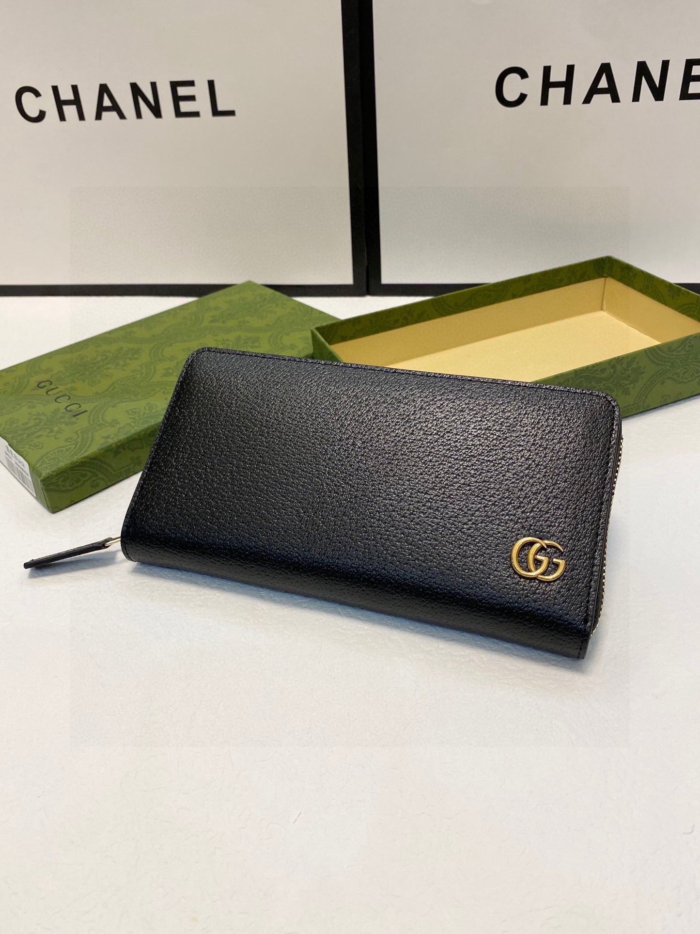 GUCCI BAG 348