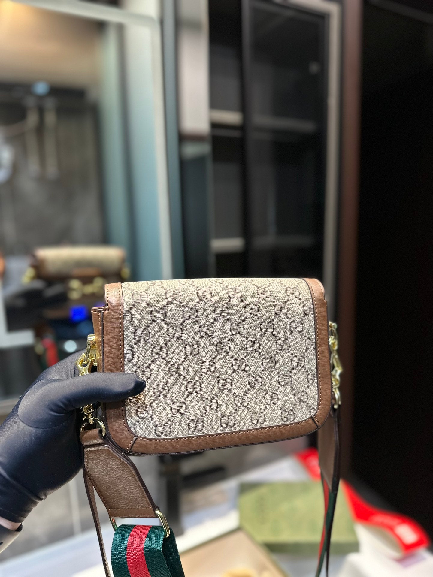 GUCCI BAG 350-2