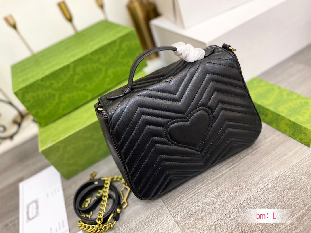 GUCCI BAG 352-2
