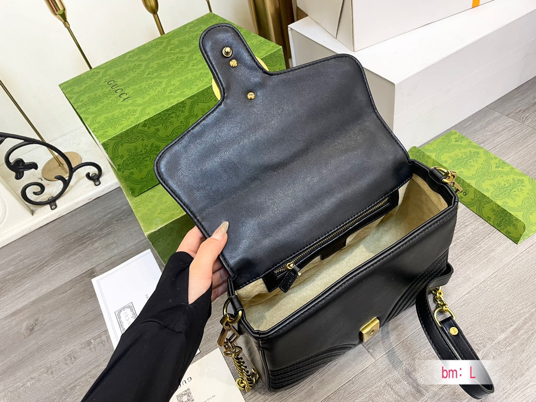 GUCCI BAG 352-2