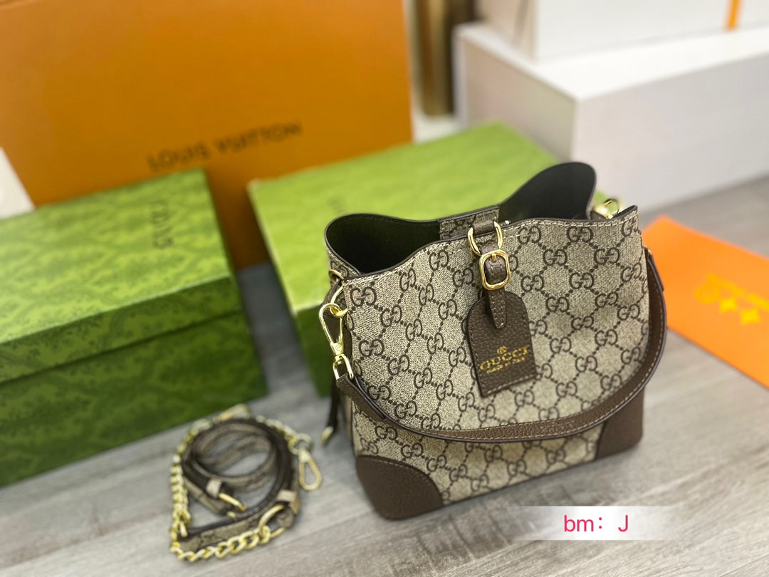 GUCCI  BAG  353