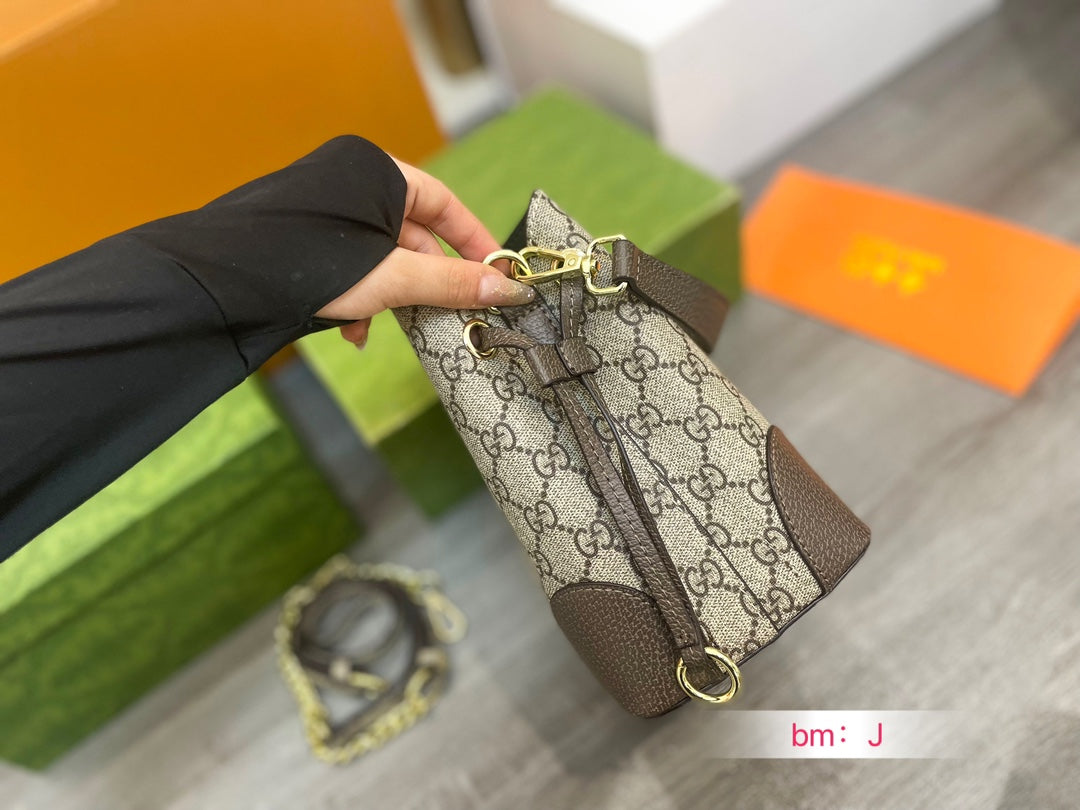 GUCCI  BAG  353