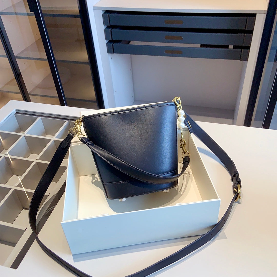 Co-BAG649