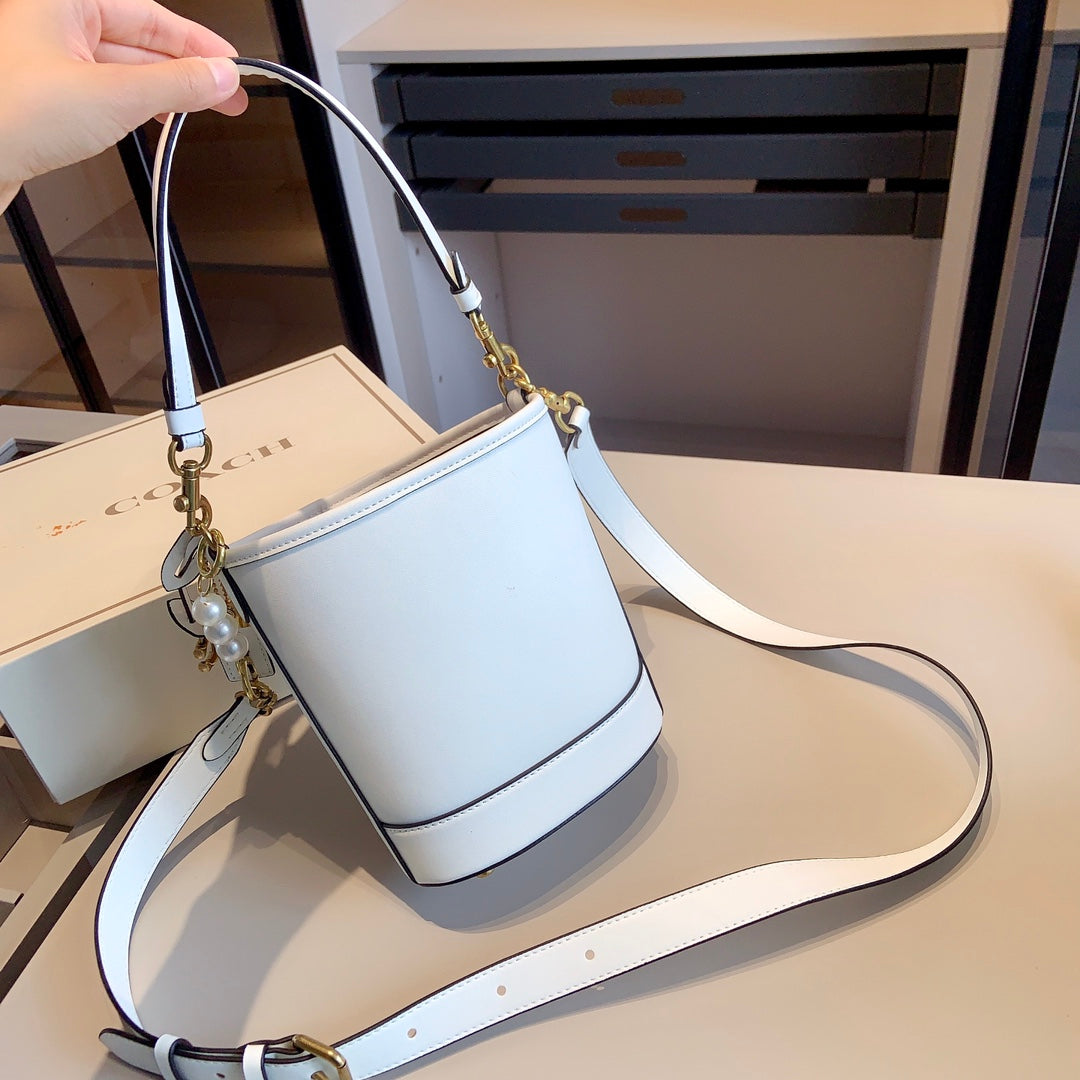 Co-BAG649