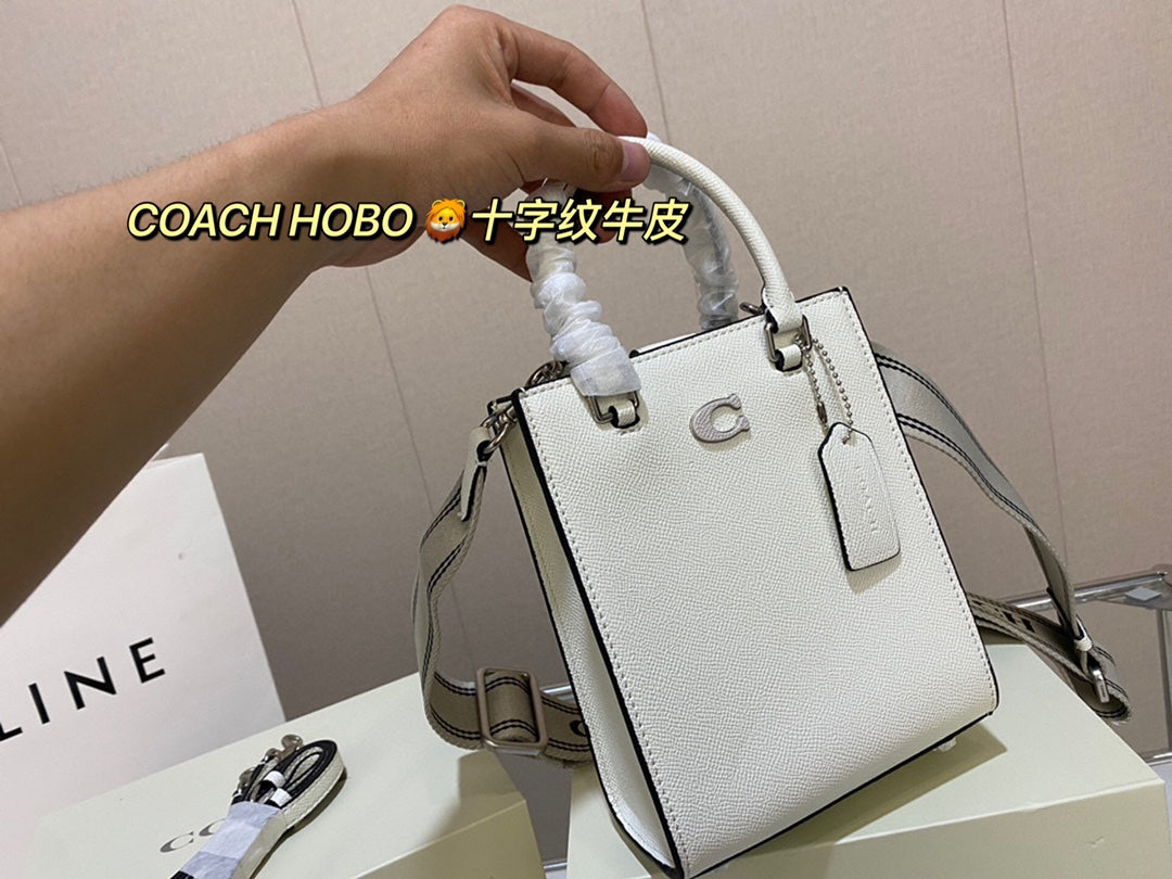 Co-BAG126