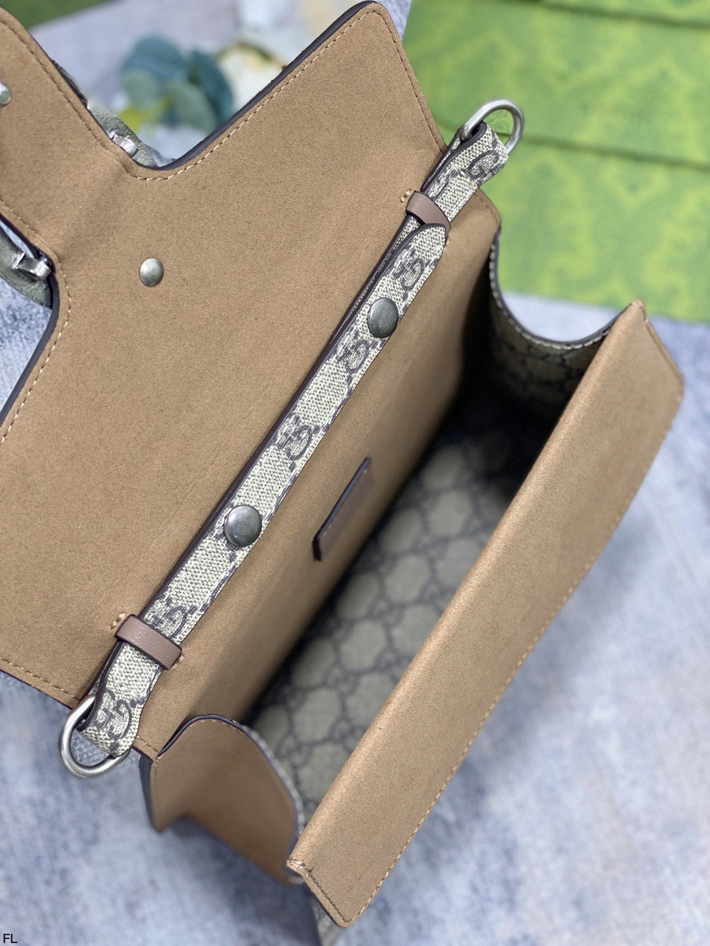 GUCCI BAG 361