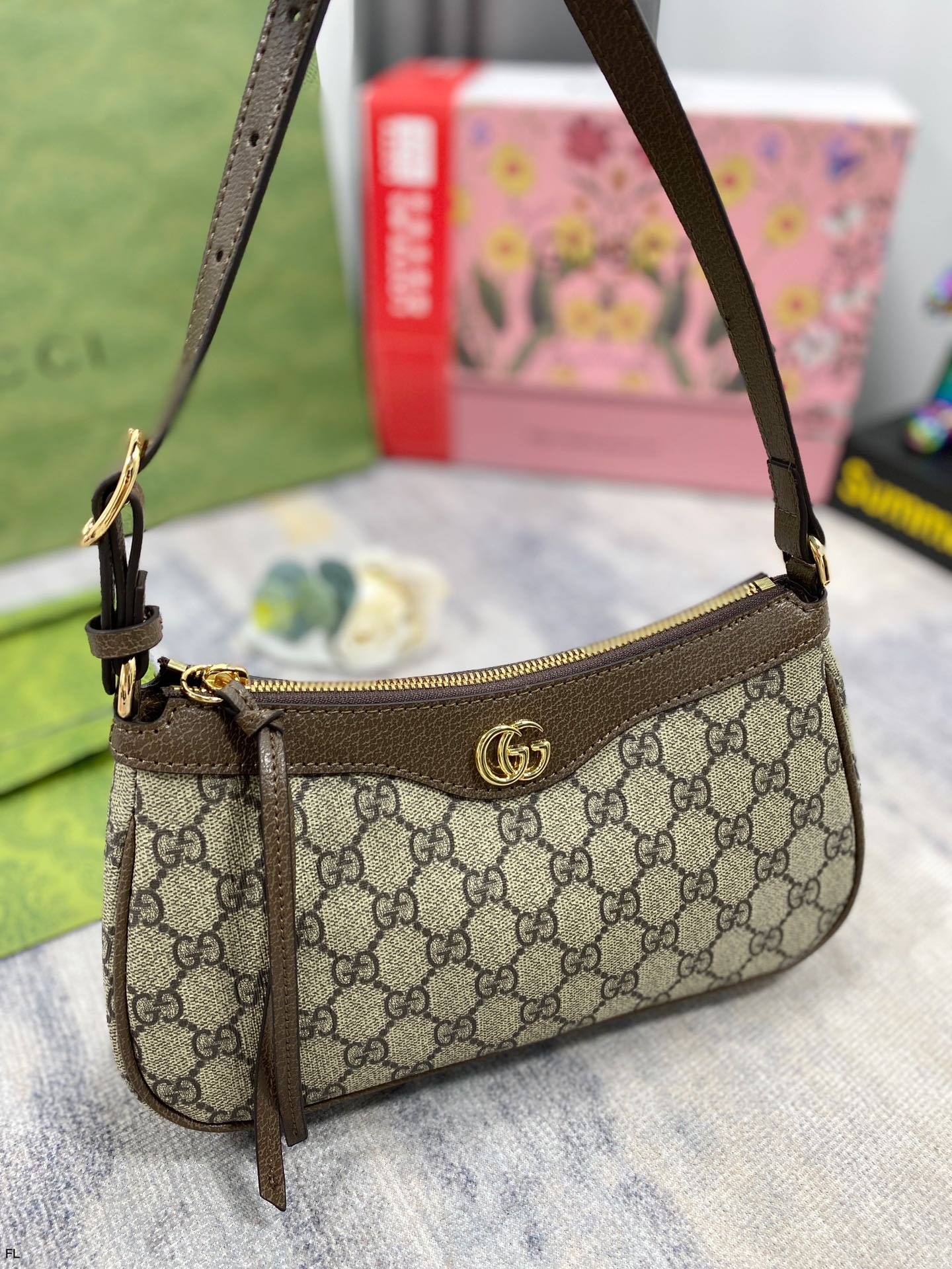 GUCCI BAG 362