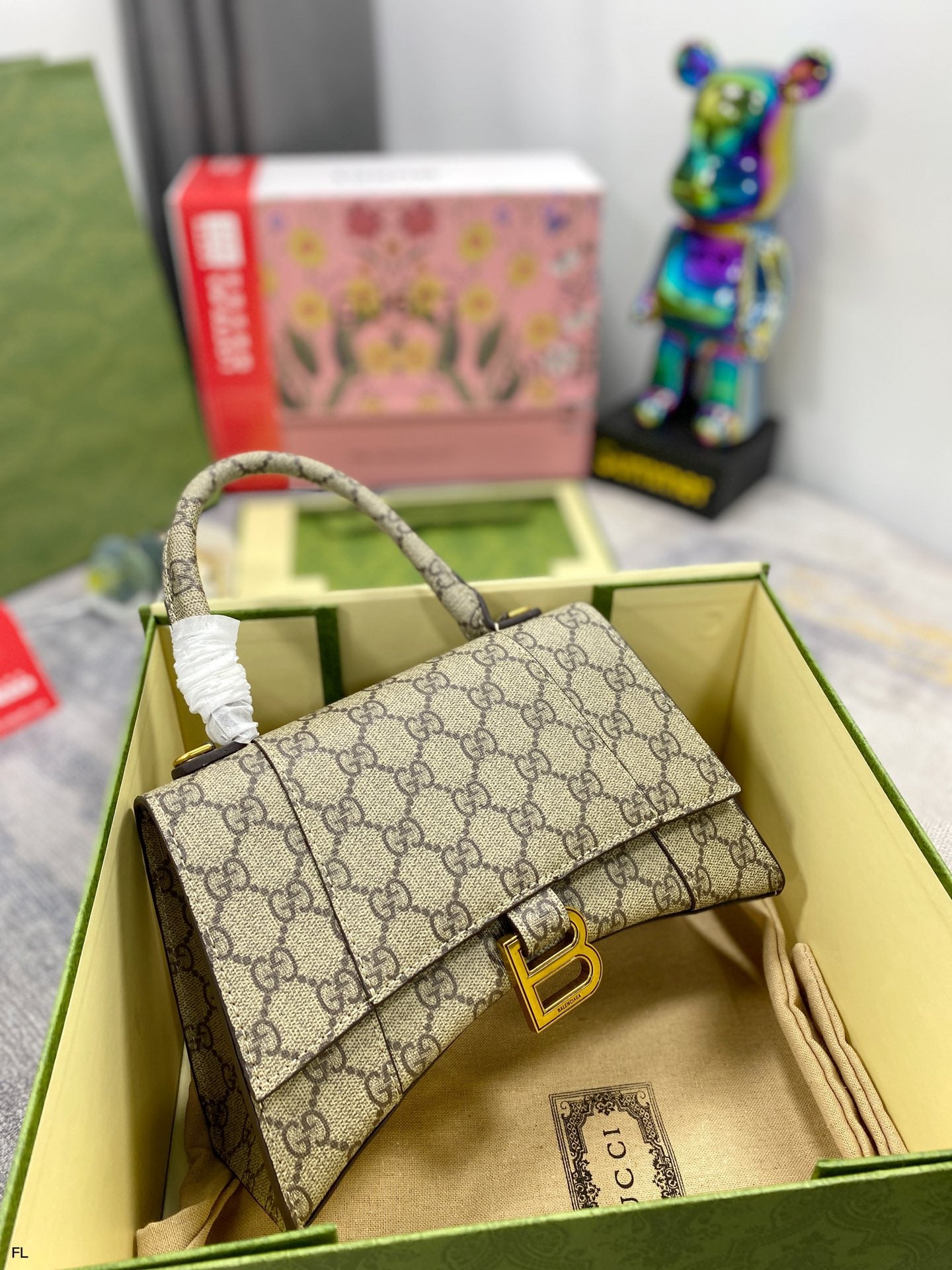 GUCCI BAG 363