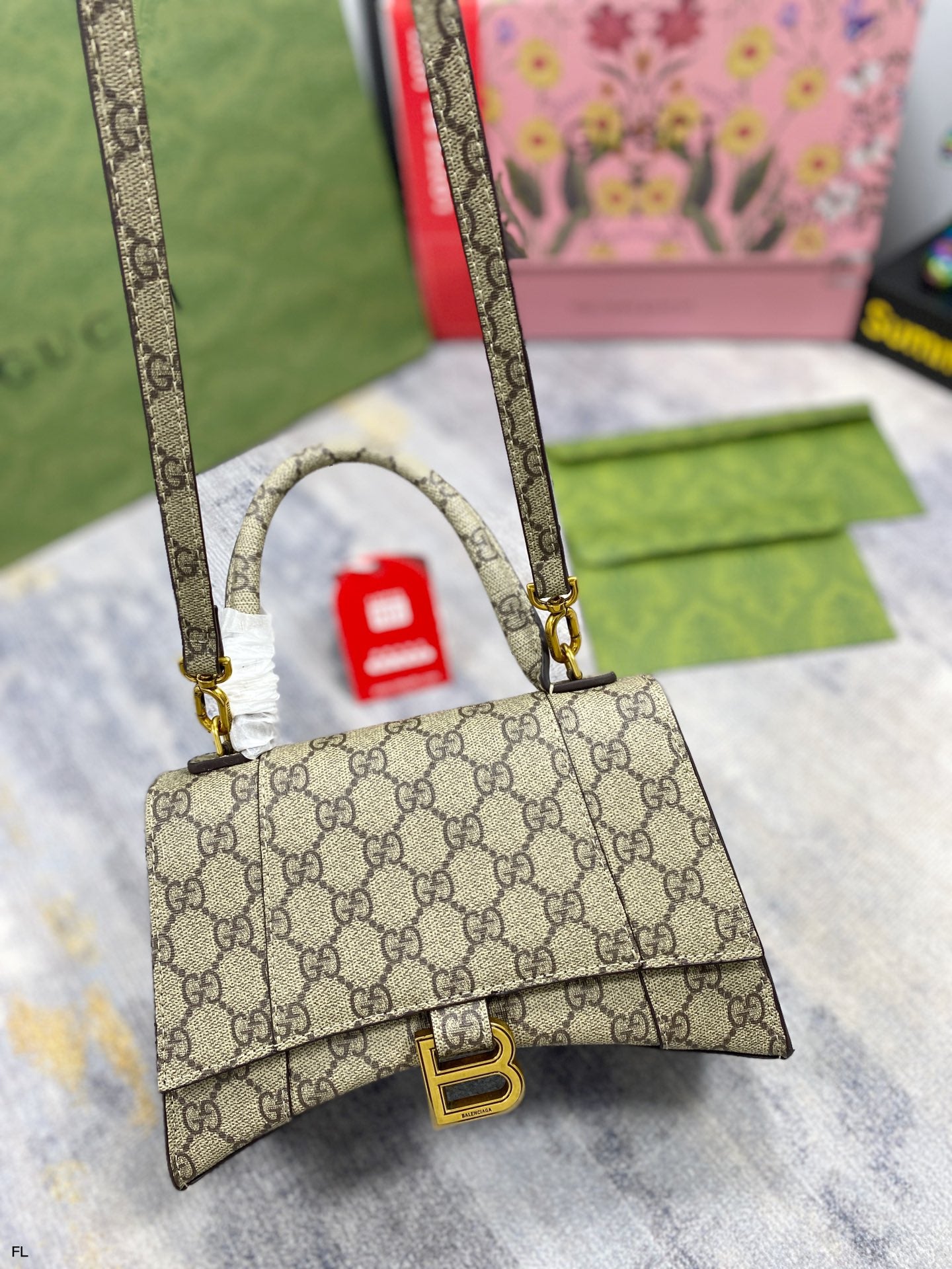 GUCCI BAG 363