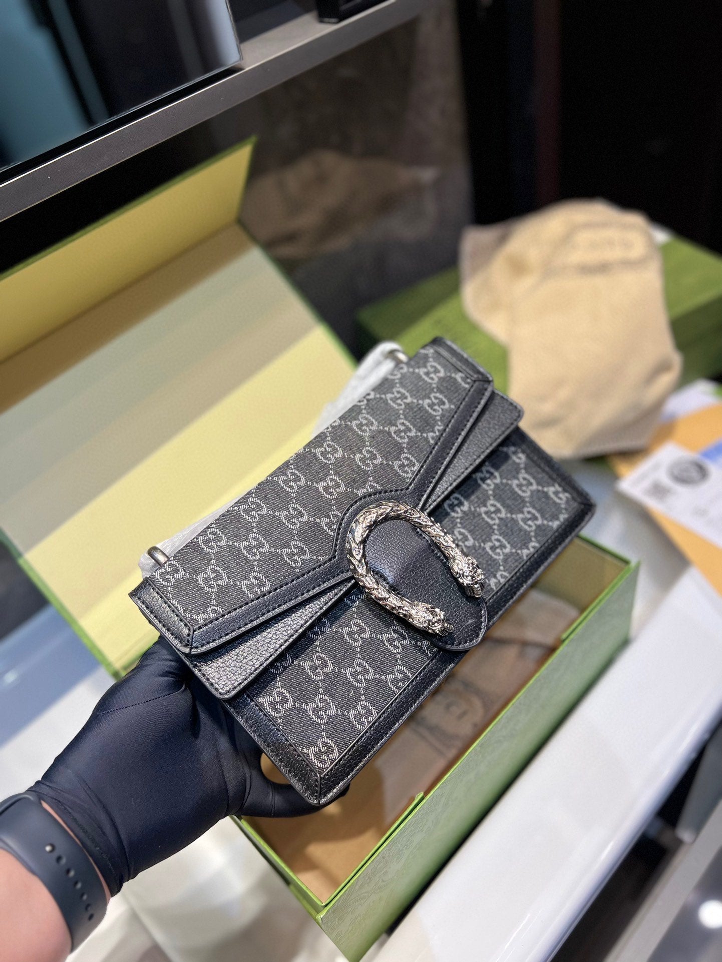 GUCCI BAG 367-1