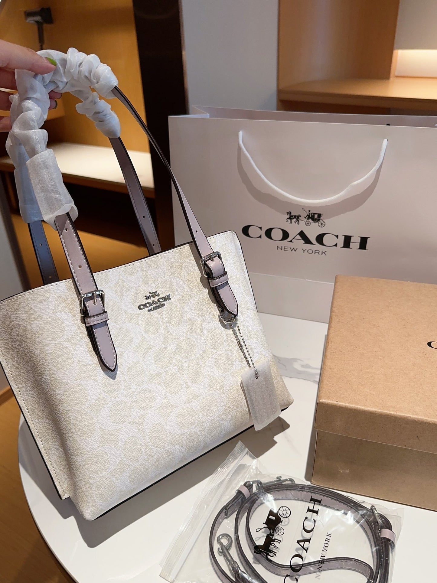 Co-BAG21