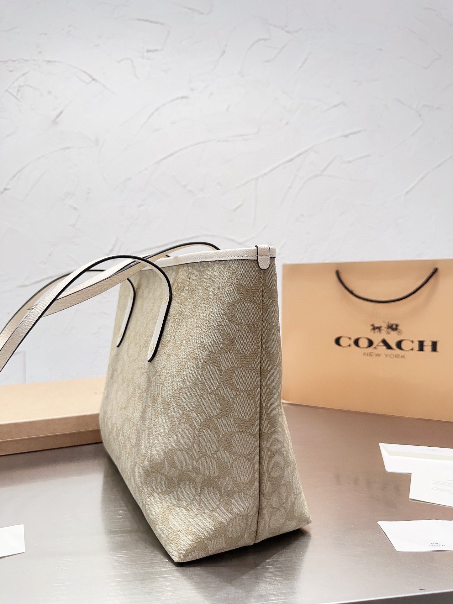Co-BAG652