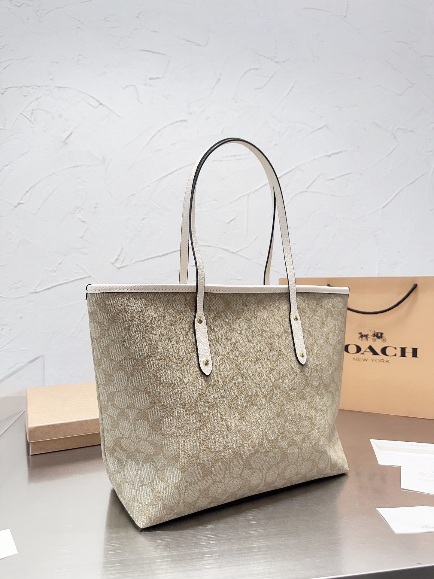 Co-BAG652