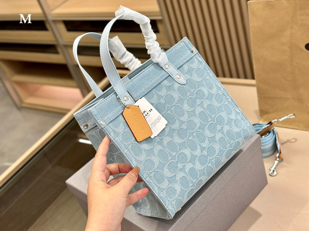 Co-BAG657