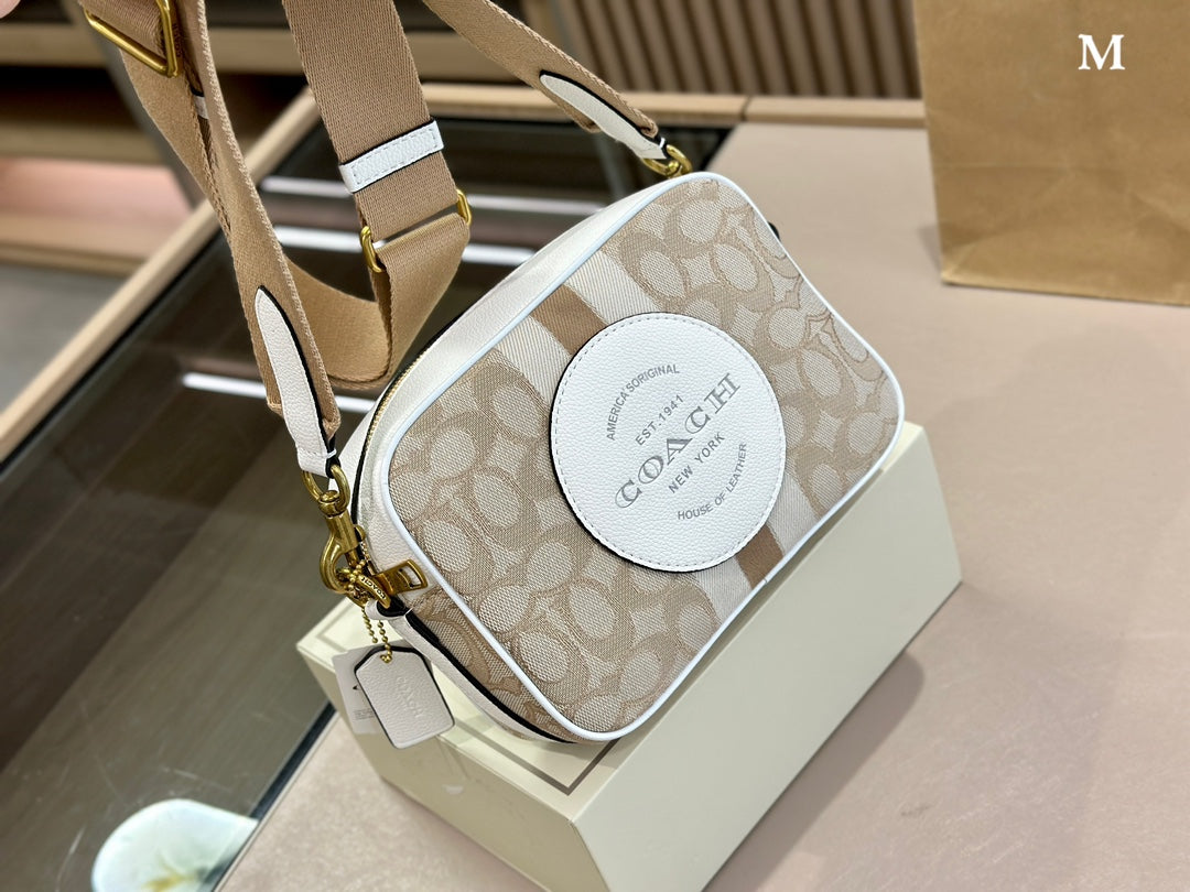 Co-BAG659