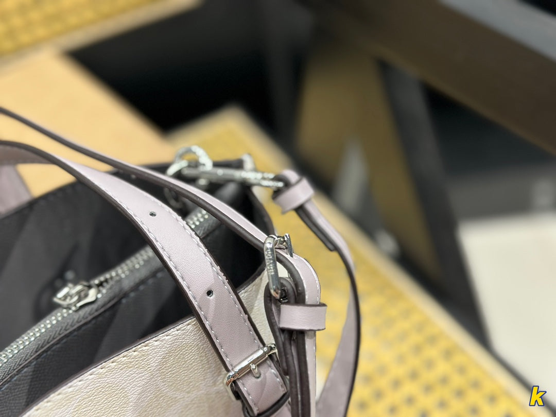 Co-BAG586