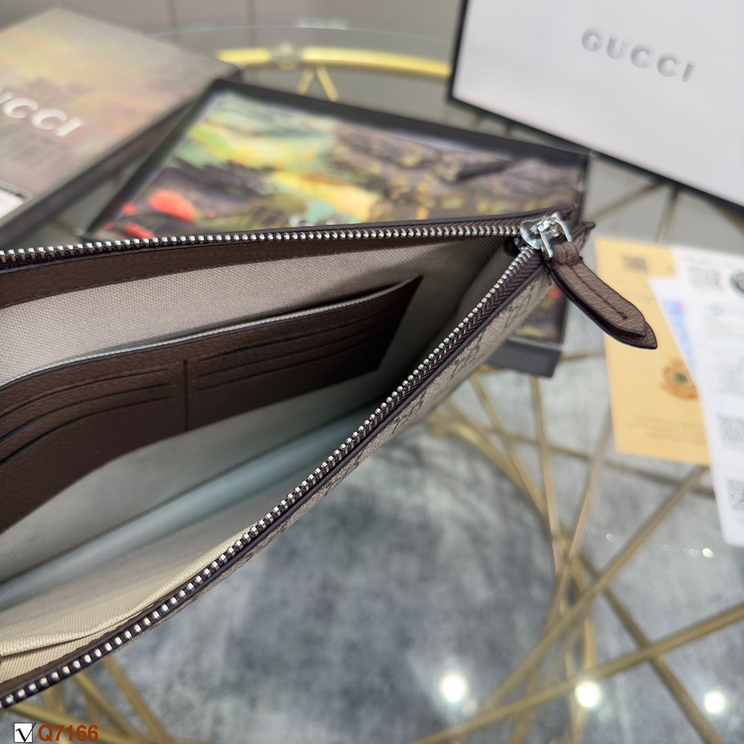 GUCCI BAG 369