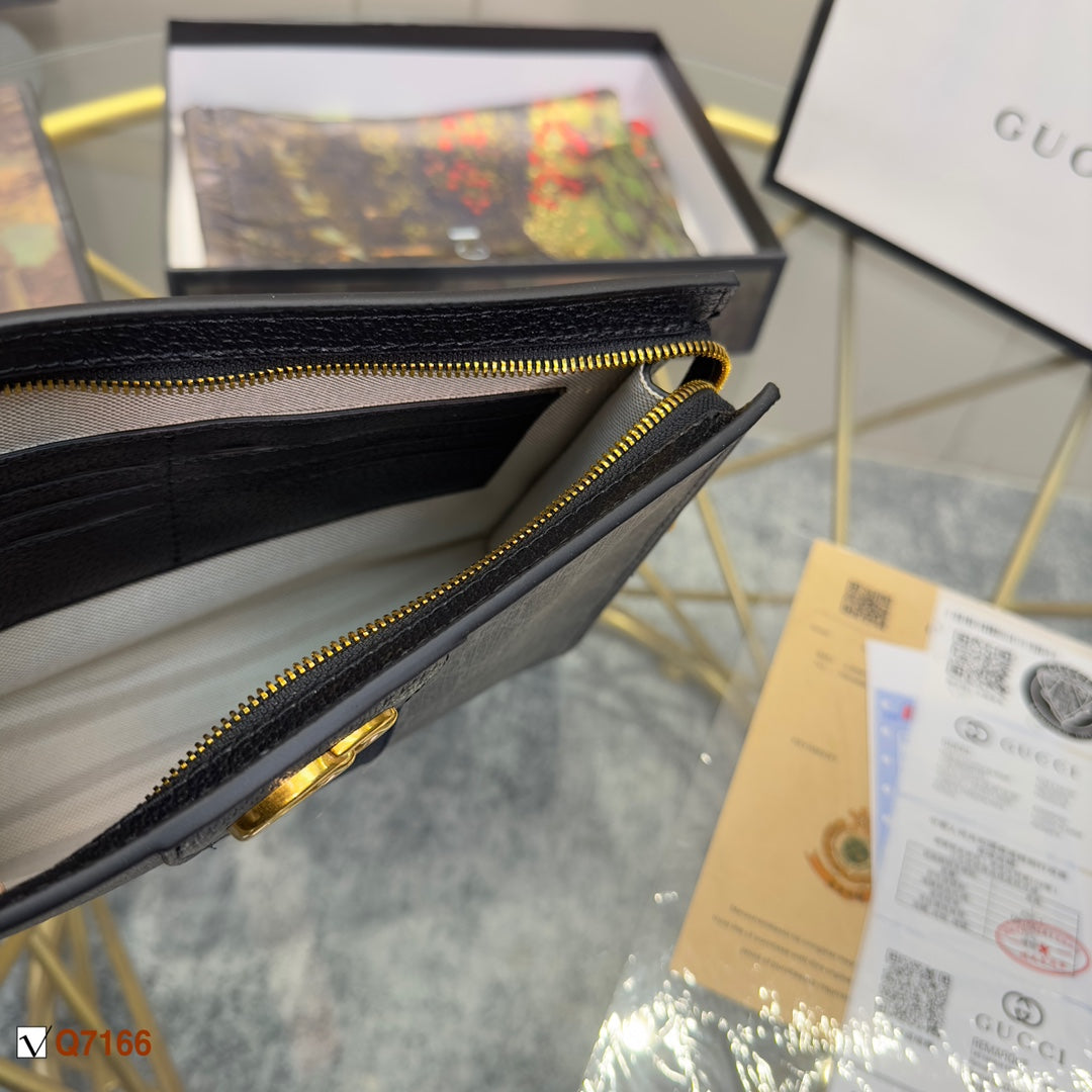 GUCCI BAG 370