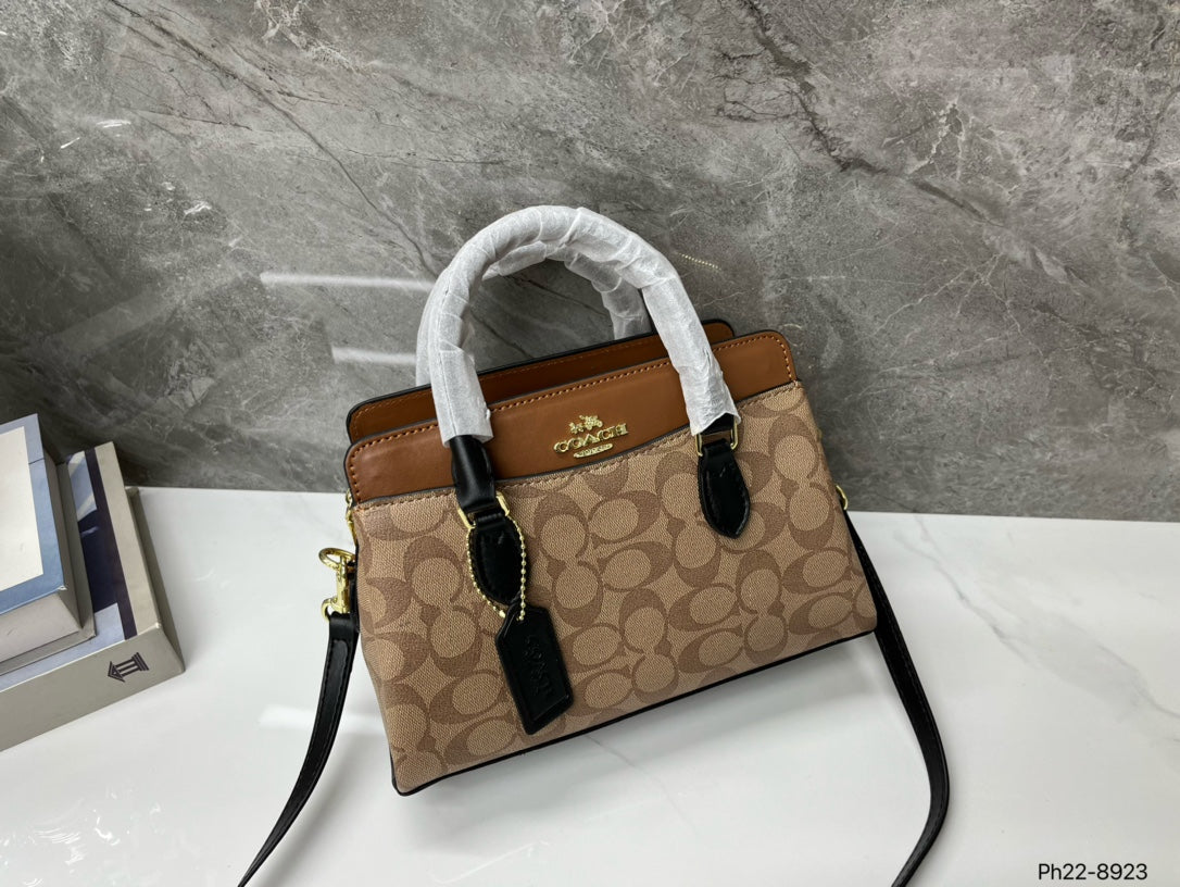 Co-BAG740