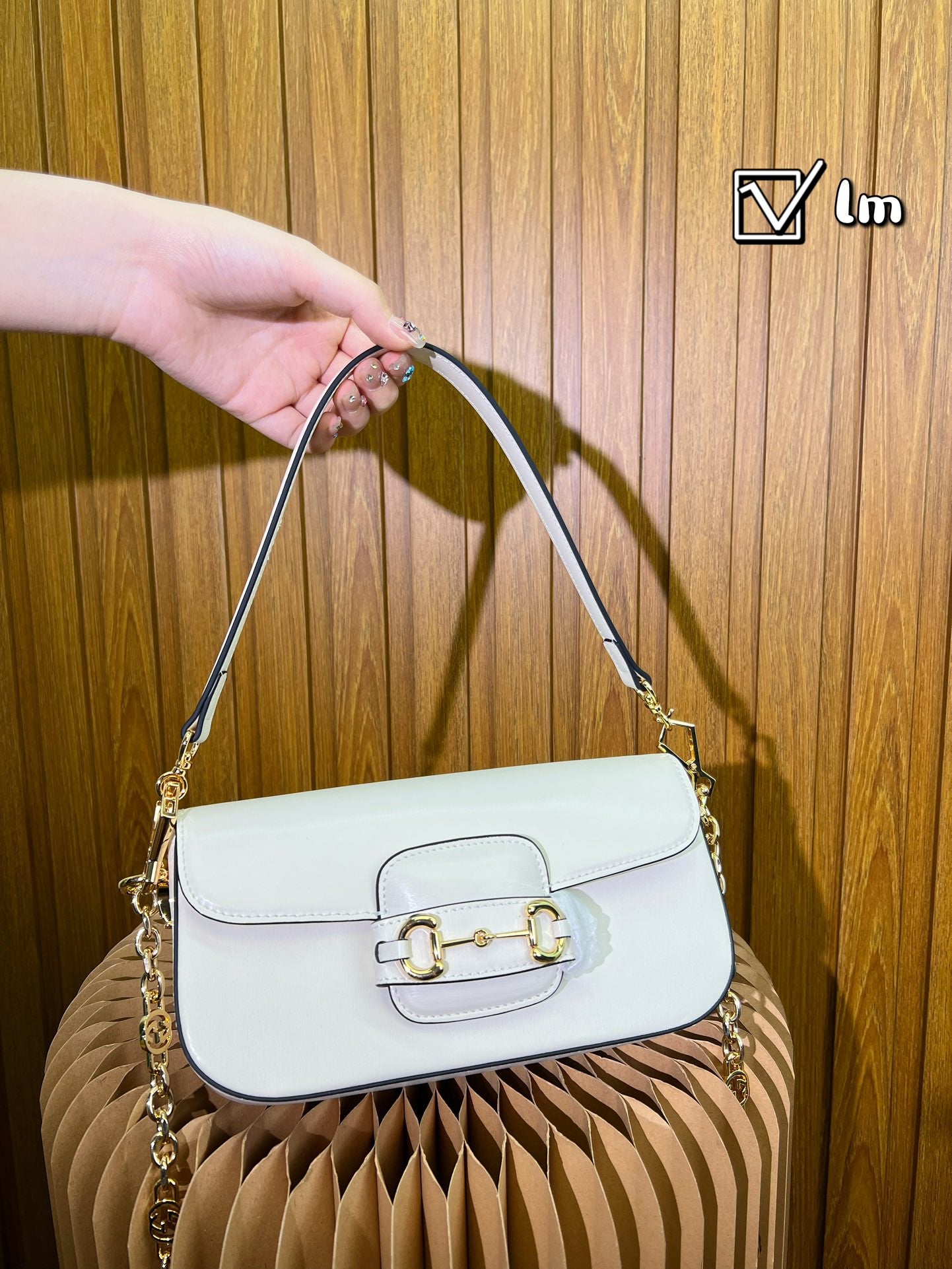 GUCCI BAG 372