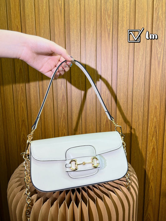 GUCCI BAG 372