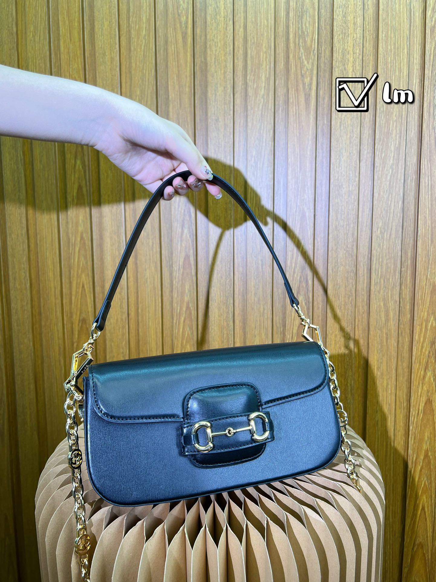 GUCCI BAG 372