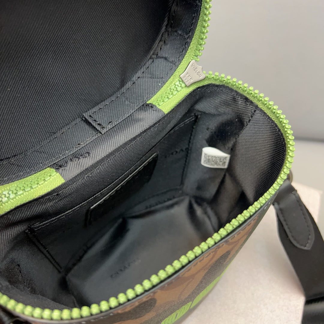 Co-BAG44