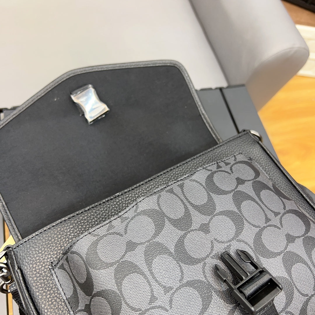 Co-BAG8