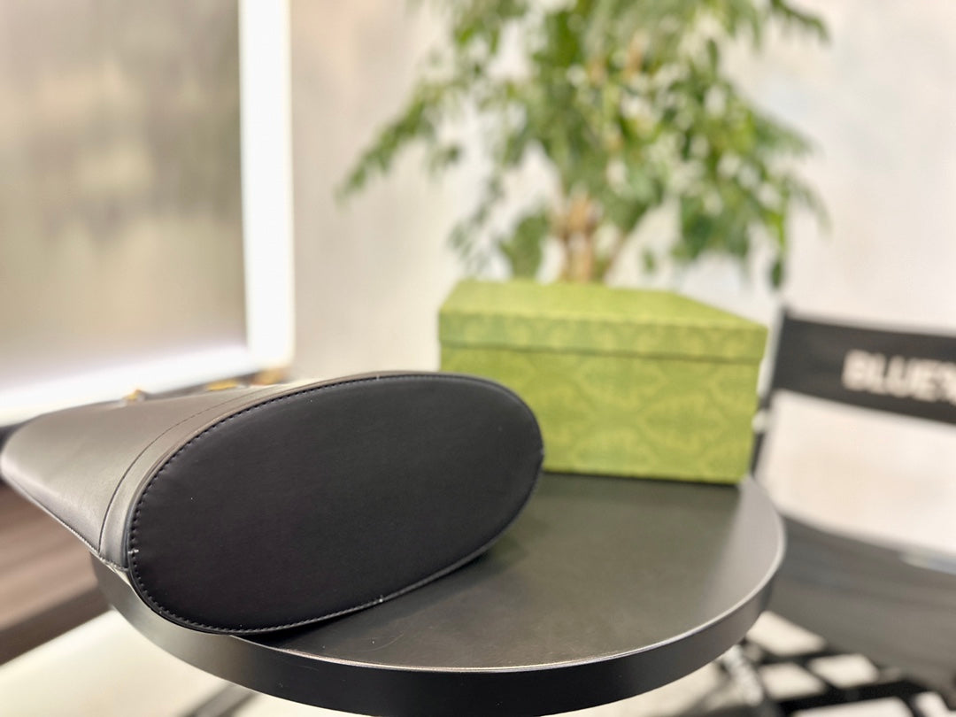 gucci bag 378