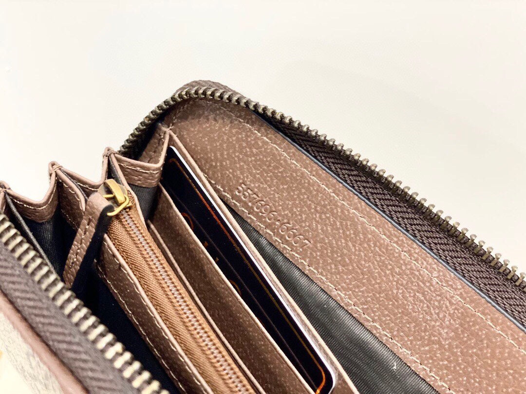GUCCI BAG  382