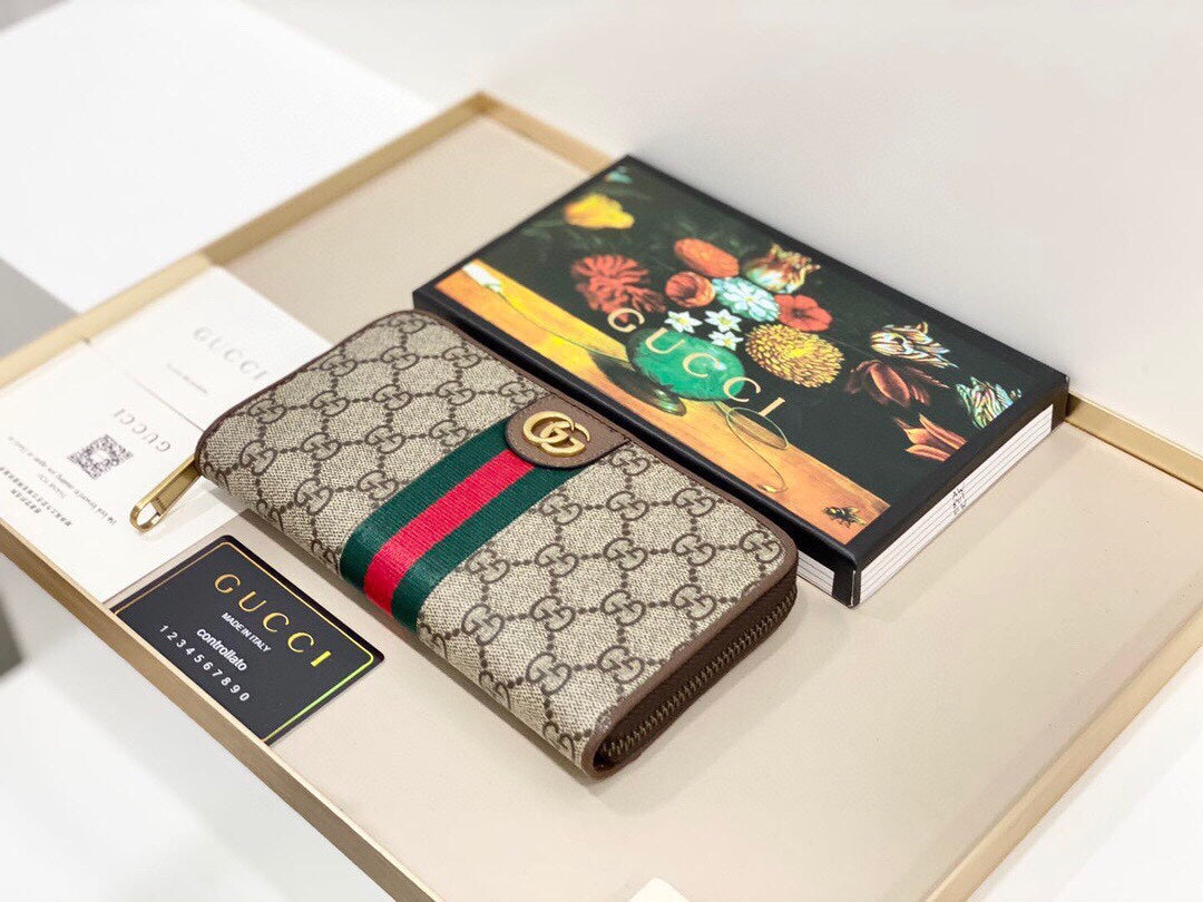 GUCCI BAG  382