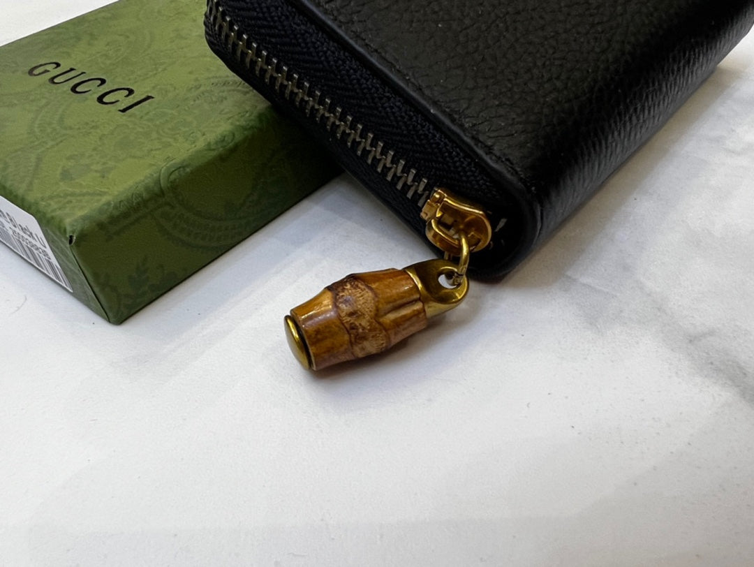 GUCCI BAG  383