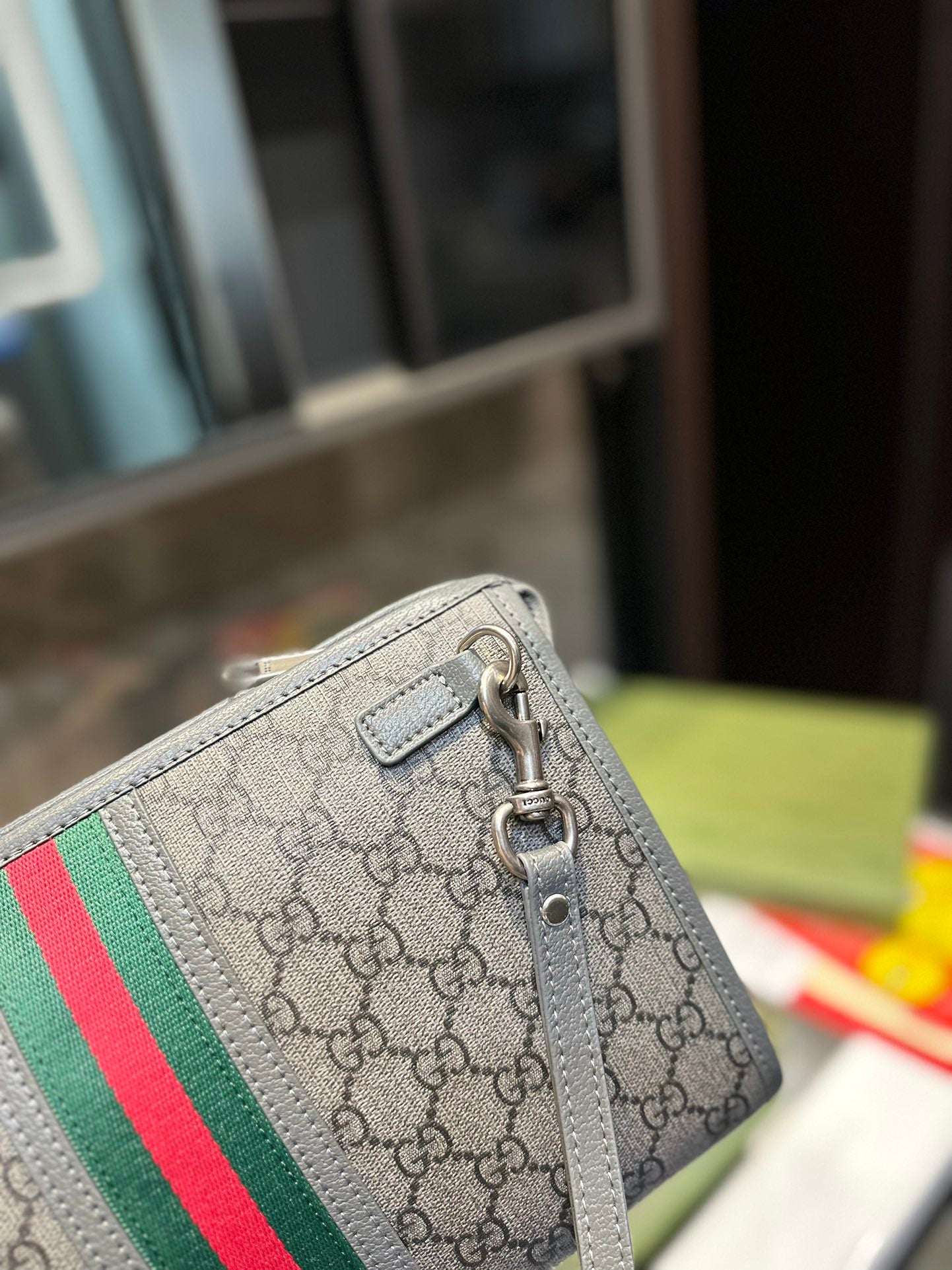 GUCCI BAG 384