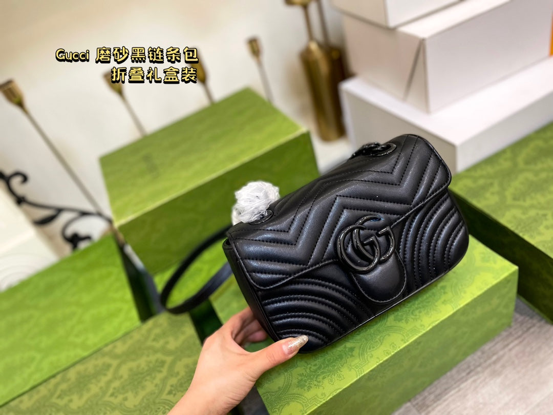 GUCCI BAG  385-1