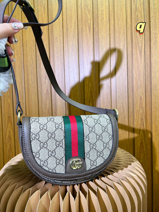GUCCI Bag 387-1