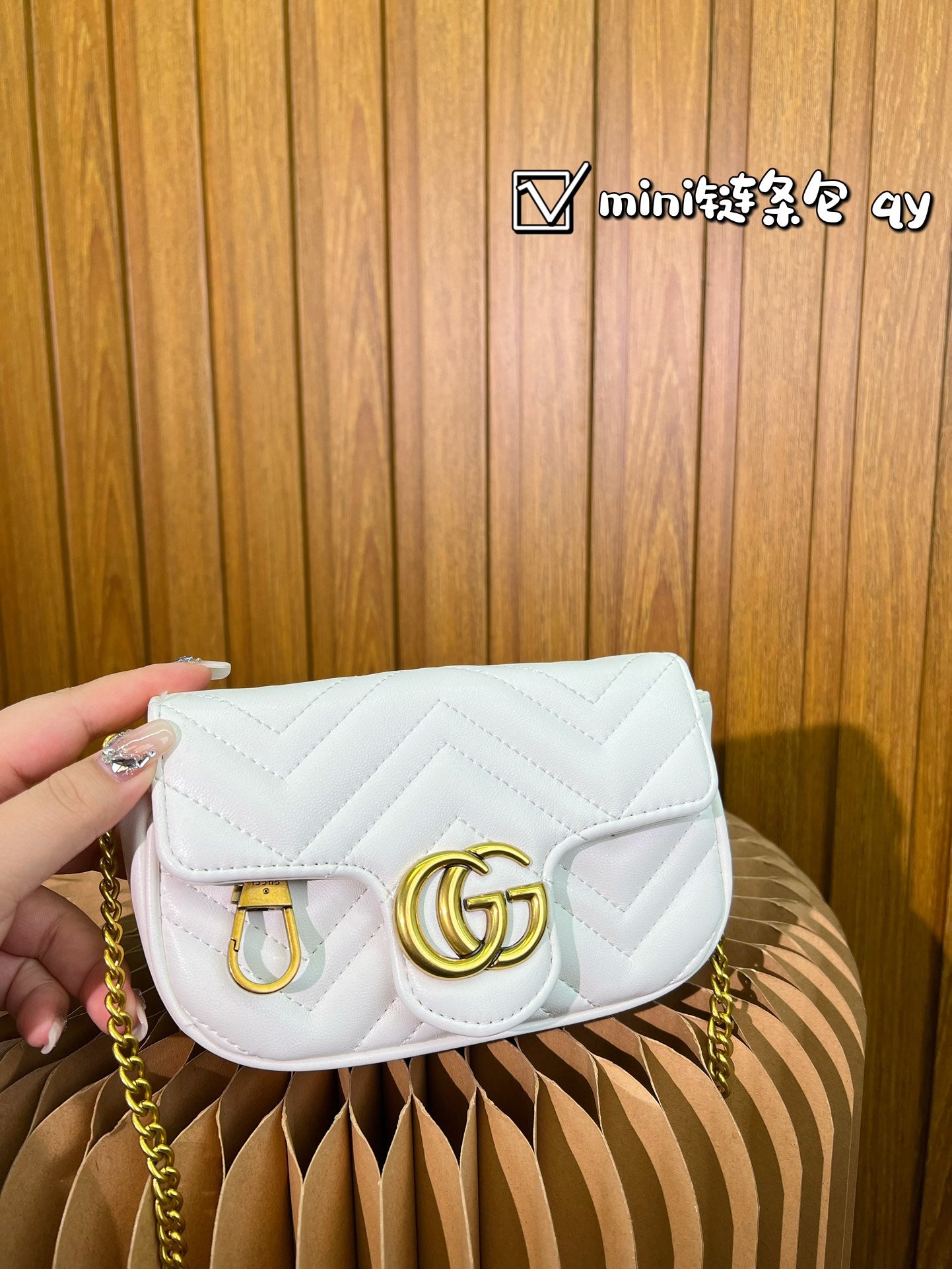 gucci bag  389-1