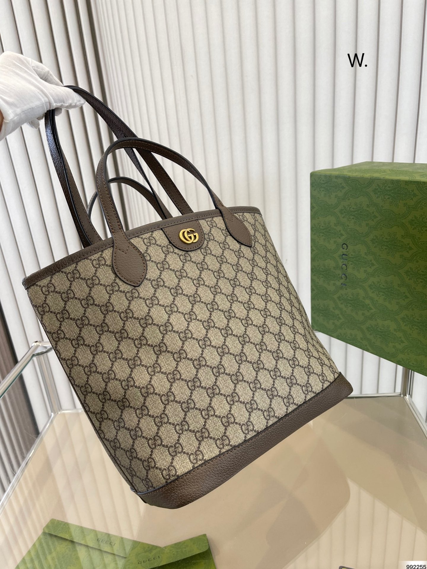 gucci bag  390