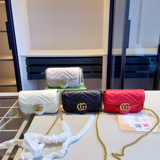 GUCCI BAG  401