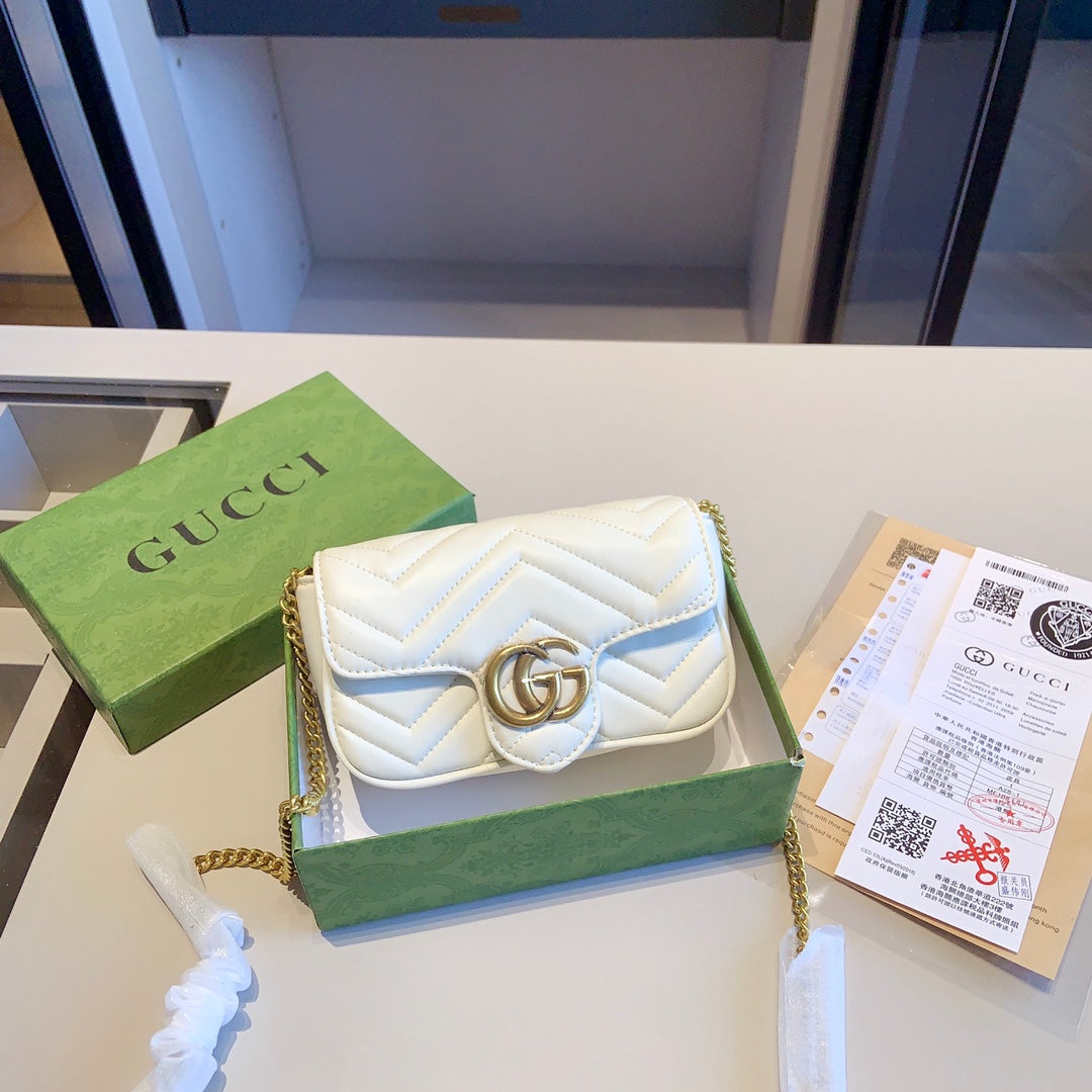 GUCCI BAG  401